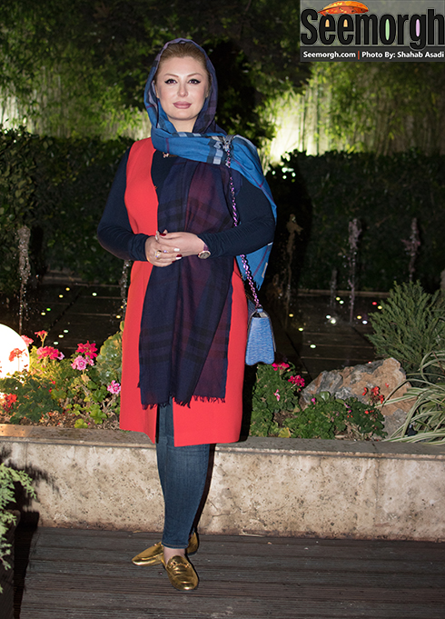 عکس جدید نیوشا ضیغمی در مرکز همایش های برج میلاد