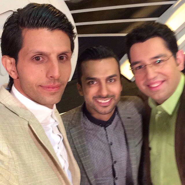 عکس / وحید طالب لو در کنار دو گزارشگر فوتبال مورد علاقه اش