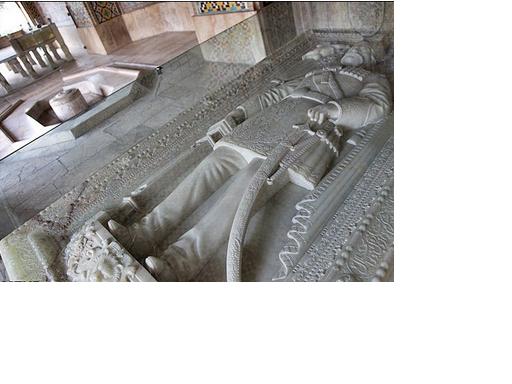 سرگذشت تاریخی ساخت سنگ قبر ناصرالدین شاه+عکس