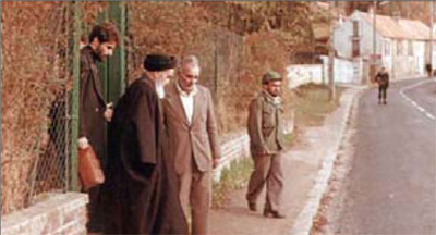 امام خمینی (ره) در پاریس