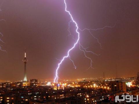 رعدوبرق‌های شگفت‌انگیزدیشب تهران/عکس
