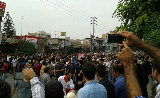 گزارش تصویری از مراسم تدفین هادی نوروزی در بابل