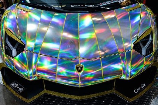 روکش هولوگرافیک برای خودروی لامبورگینی/عکس
