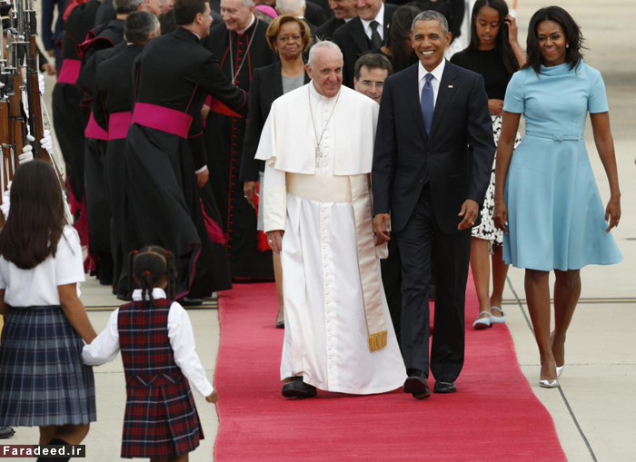 تصاویر) استقبال کم‌سابقه اوباما از پاپ