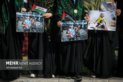 اجتماع دانش‌آموزان درحمایت از کودکان غزه