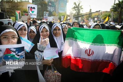 اجتماع دانش‌آموزان درحمایت از کودکان غزه