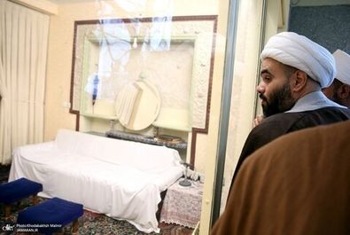  امام خمینی(ره)