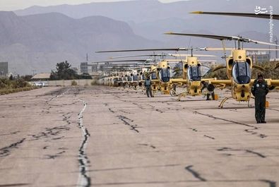 تصاویر سرلشکر باقری و فرمانده ارتش در پایگاه هوانیروز کرمان