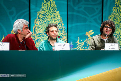 صبحانه با زرافه‌ها